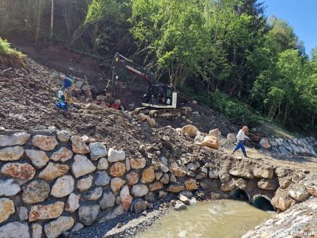 Sanacijska obnova vodotokov in hudournikov po poplavah (17)